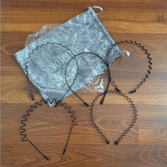 Other - Black Stretchy Metal Headbands